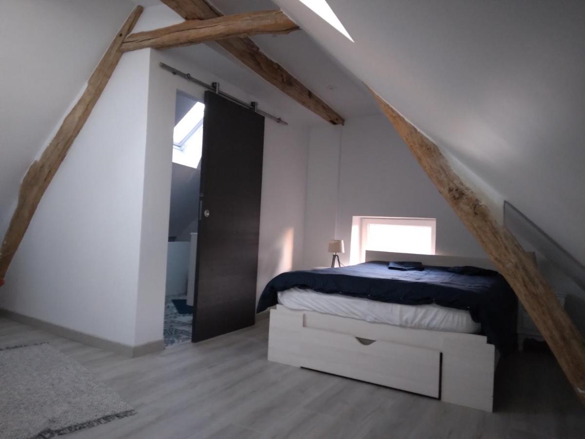 Sandrine La Ferte-Saint-Aubin Exterior photo